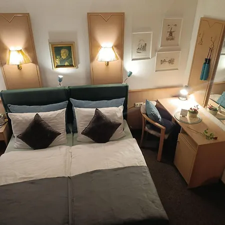 Hotel Kleines Stadthotel Ratsschaenke Suedheide Gifhorn